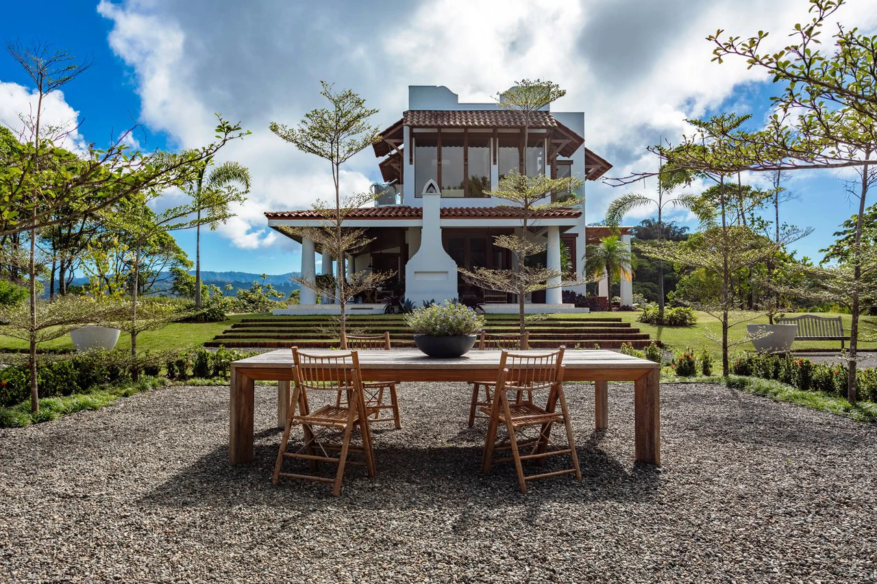 Custom Built Home in Dominical with 2 Building Sites in Costa Verde Estates - Gallery image 28