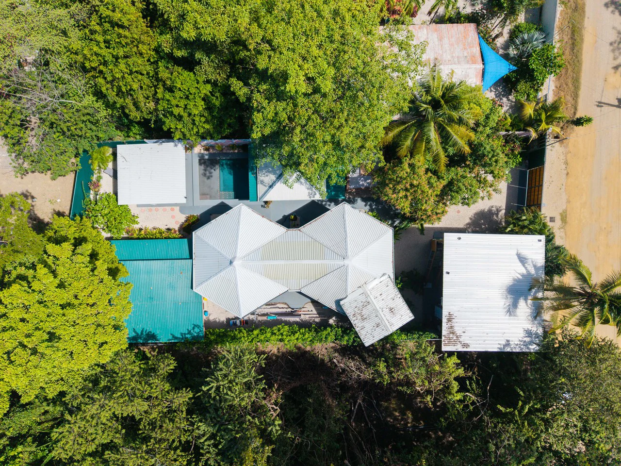 Bougainvillea Tropical Bungalows: Income-Producing Coastal Property – 25% down Owner Financing - Gallery image 37