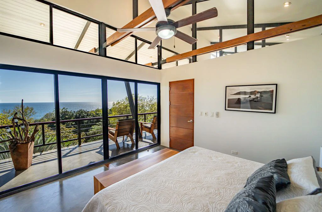 Casa Que Pasa: Exquisite Contemporary Hillside Home in a 1.6-acre Property Overlooking The Pacific Ocean - Enjoy Coastal Living in a Prime Location - Gallery image 27