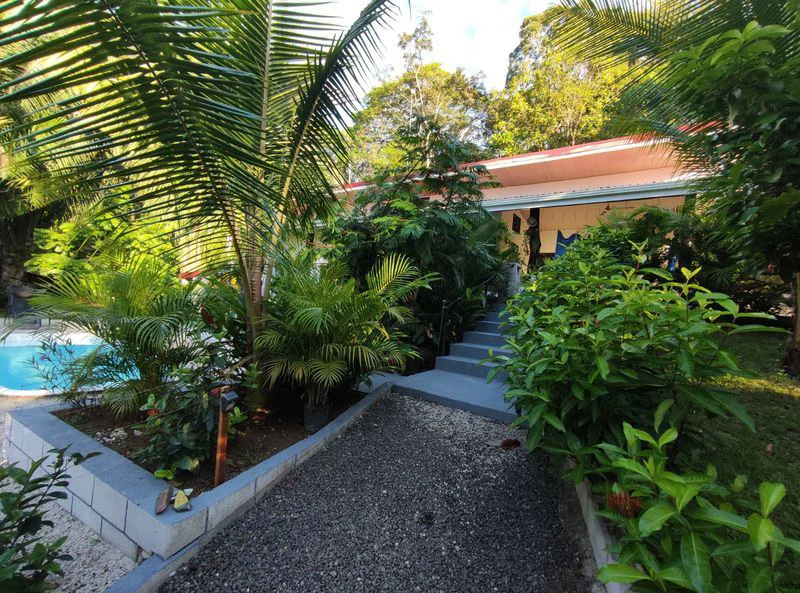 Entre Palmas Retreat: Near the Coast House For Sale in Playa Samara - Gallery image 6