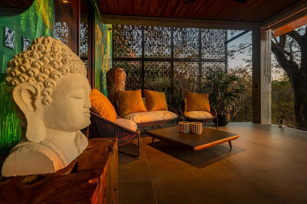 Casa Moon Diablo: Iconic Ocean View Luxury Estate with Infinity Pool, Rooftop Patio, Gym & Sauna in Manuel Antonio - Gallery image 5