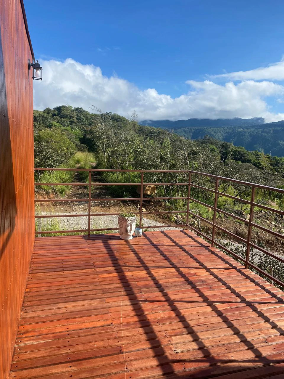 Ecofriendly container home, top views of La Lindora Monteverde LN0525: Elevated Eco-Luxury: Off-Grid Container Home with Panoramic Forest Views in Monteverde, La Lindora. - Gallery image 9