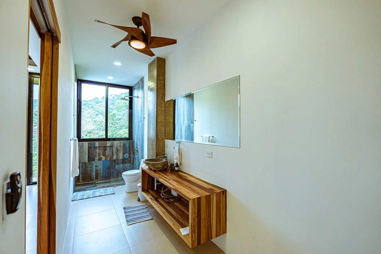 Casa Las Brisas Stunning Whale’s Tail Ocean View Home in Uvita - Gallery image 67
