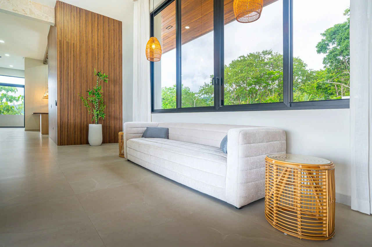 Lion's Gate Sunset Estate - Gallery image 89