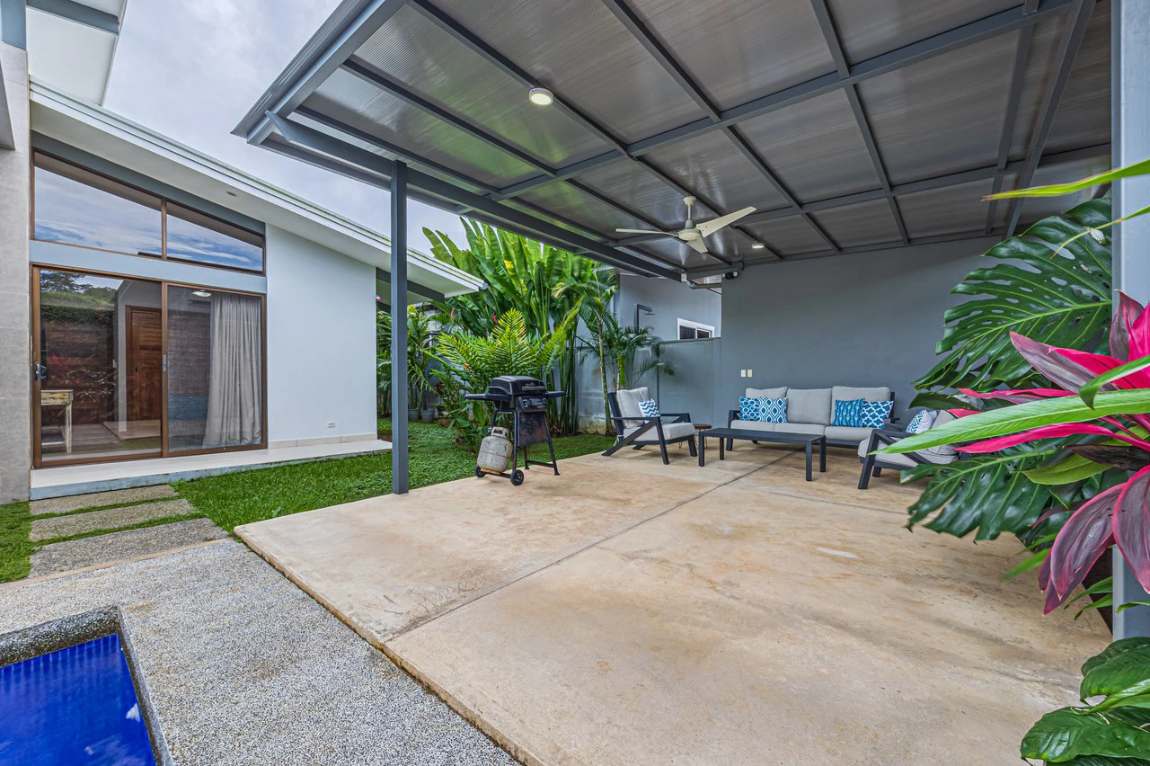 Uvita Home in Jardines del Sol with Private Pool and Dual Suites: Near the Coast House For Sale in Uvita - Gallery image 16