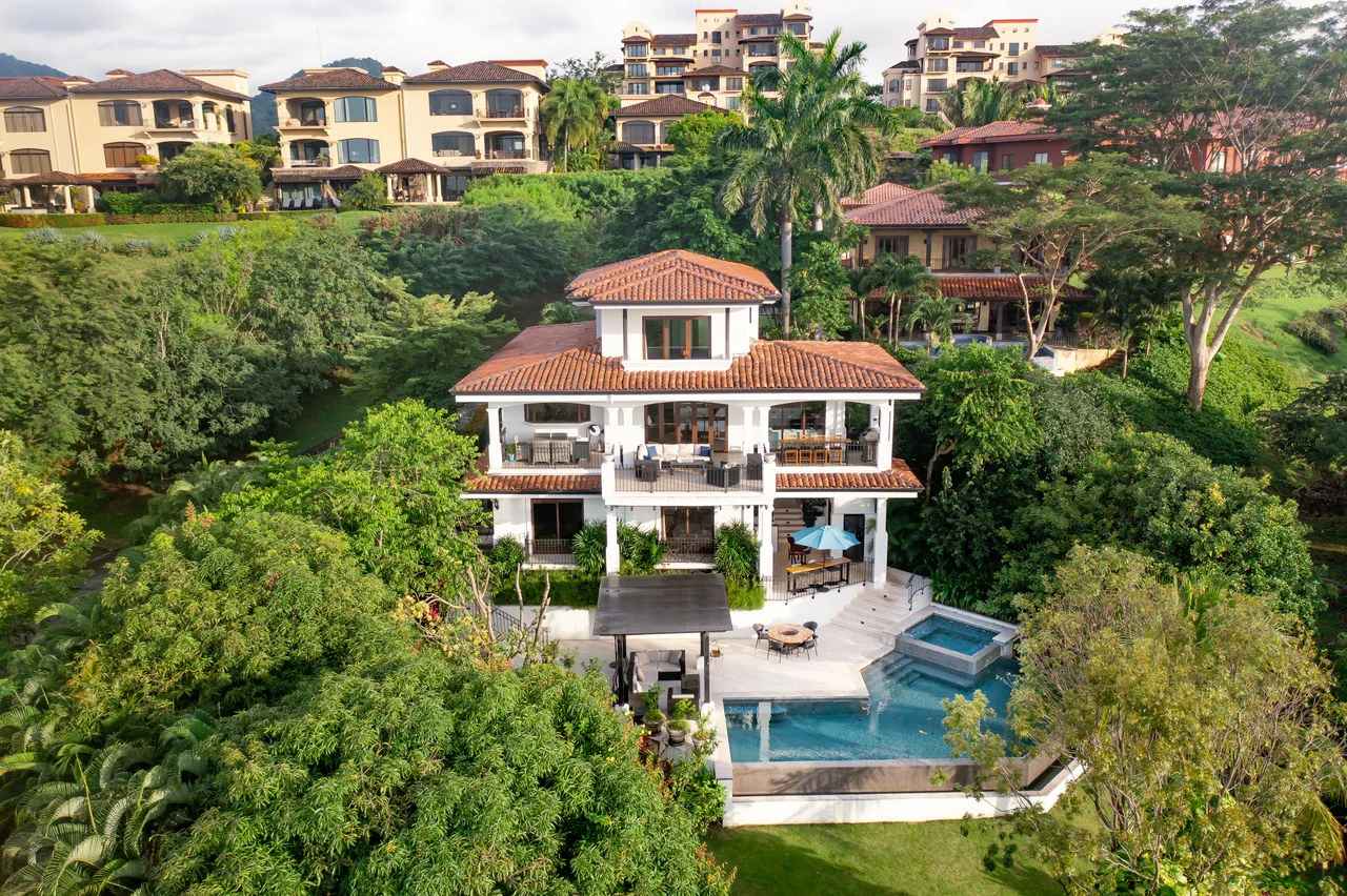 Villa Melina: Reserva Conchal Stunning Ocean and Golf course views - Gallery image 56