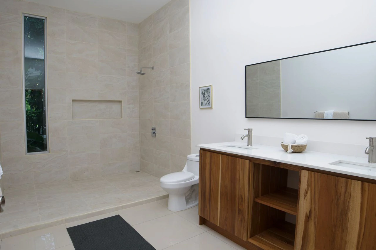 RIVIERA RESIDENCES: 12 Home Community for Sale - Profitable Investment Opportunity 5 min walk to Playa Potrero - Gallery image 21