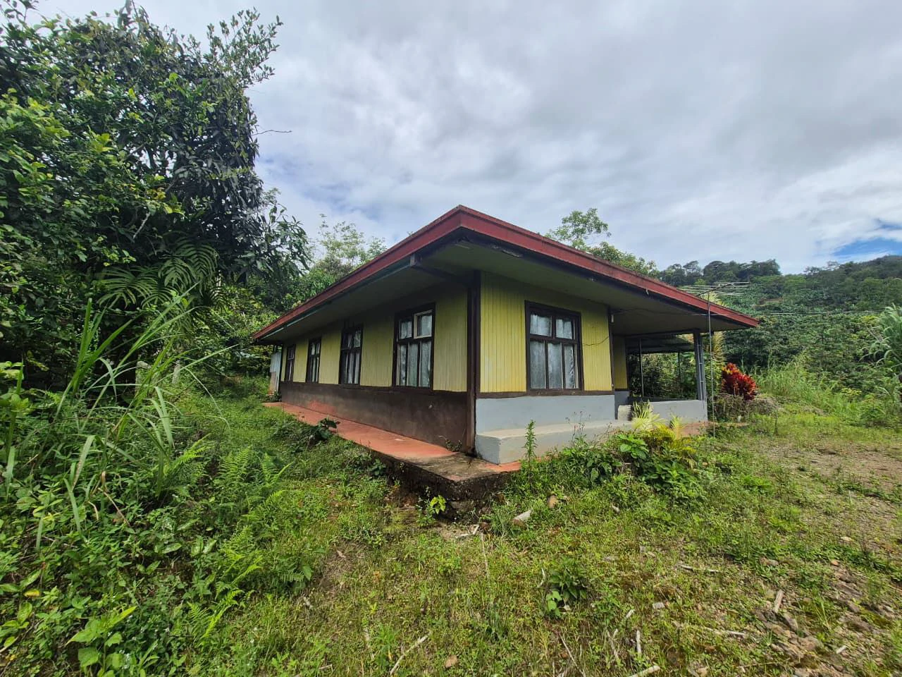 Se vende 6acres en San Antonio de Rivas, Pérez Zeledón: Countryside Home Construction Site For Sale in San Isidro del General - Gallery image 11