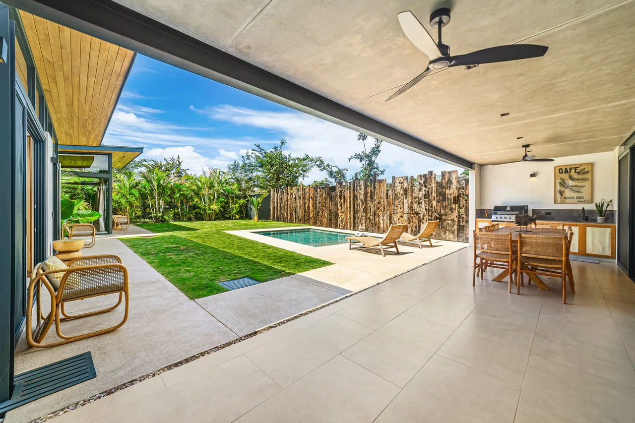 Casa Ballena: Tropical Modern 3-Bed Home in Avellanas, Guanacaste - Gallery image 6