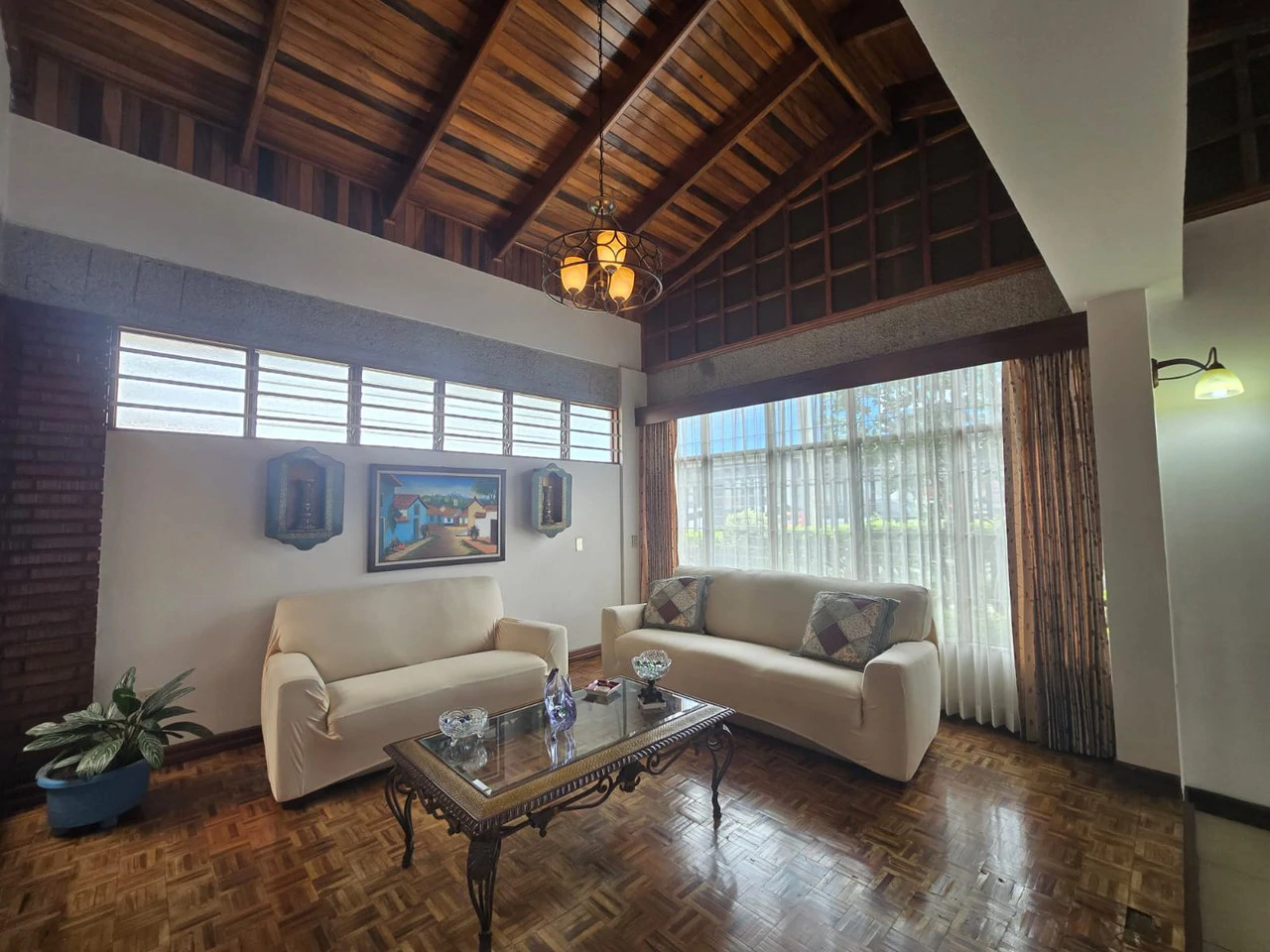 House For Sale in Barva - Gallery image 29