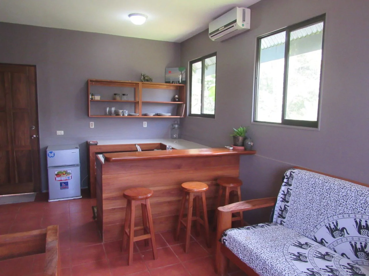 0.075 ACRES – 2 Bedroom Home Plus 1 Bedroom Apartment For A Great price!!! - Gallery image 5