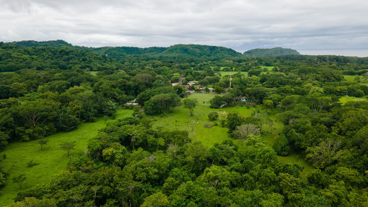 Exceptional Nearly 3-Hectare Property in Pueblo Nuevo, Bejuco, Guanacaste - Gallery image 5