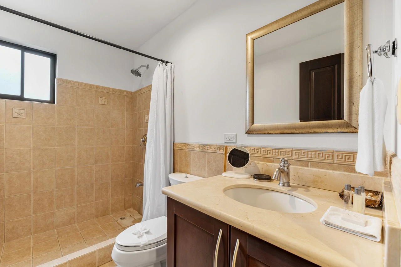 Casa Del Sol 25:  Beachside Condo in Playa Potrero. - Gallery image 10