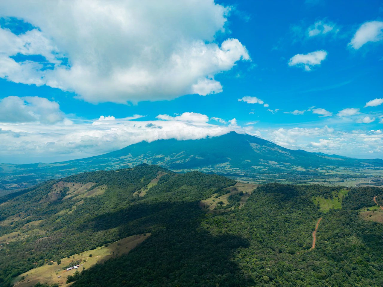 Finca Abuelo: Riverfront, Mountain and Countryside Agricultural Land For Sale in Aguas Claras - photo 3