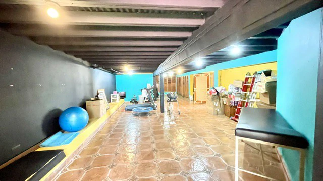 Casa Pinares: Rare 0.30-Acre Sprawling Garden Estate in Pinares, Curridabat | 1,241 m² Lot with Mature Trees, Protected Forest Views & 5,380 Sq. Ft. Build - photo 42