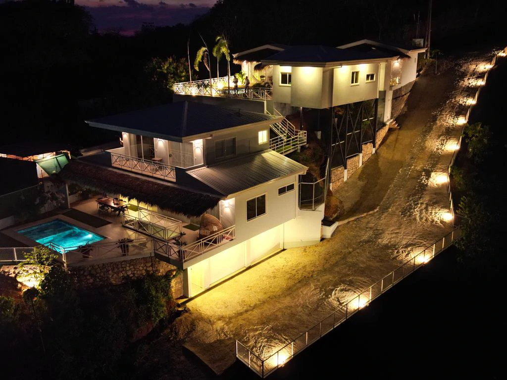 Villa Caribe & Lodge: Luxury Caribbean-Style Retreat with Stunning Ocean and Jungle Views, 3 High-End Lodges & Elegant Main Residence - Gallery image 38