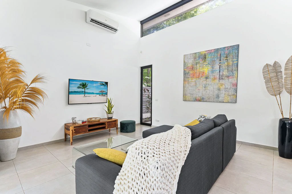 Casa Oasis: Modern Tropical Living Minutes from Tamarindo - Gallery image 3