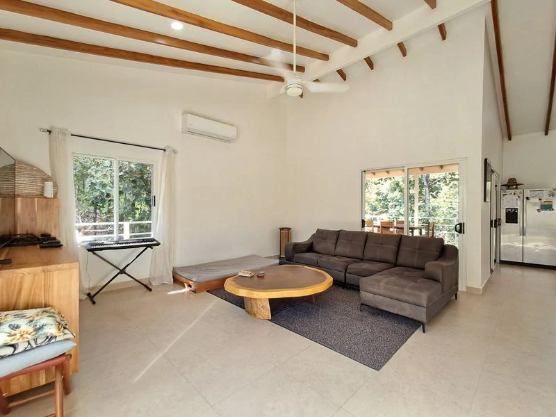 CASA MARIPOSA: Large Contemporary House With 5 Bedrooms - Apartment For Rent - Pool – 5 Minutes From Samara - Gallery image 10