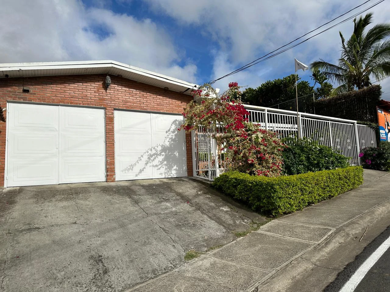 House For Sale in San Antonio