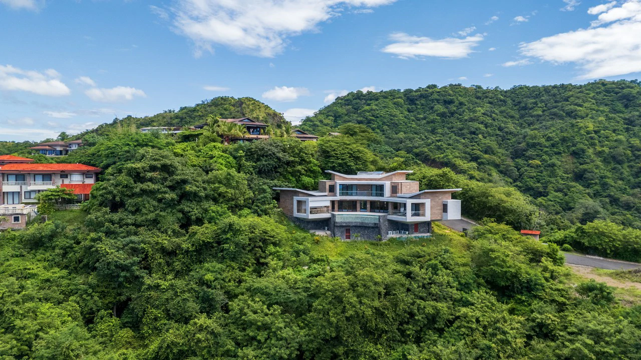 Casa Manta Ray: Indulge in Luxury with Stunning Flamingo Beach Views! - Gallery image 53