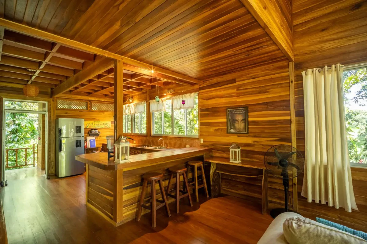 ID 26: 2 BD/2 BA Private Jungle Chalet in a Gated Community Near Hone Creek - Gallery image 2