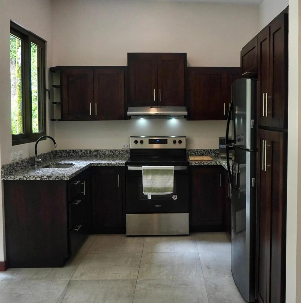 CAPUCHIN 3: Luxurious Manuel Antonio Condo for Sale inside gated community - Gallery image 7