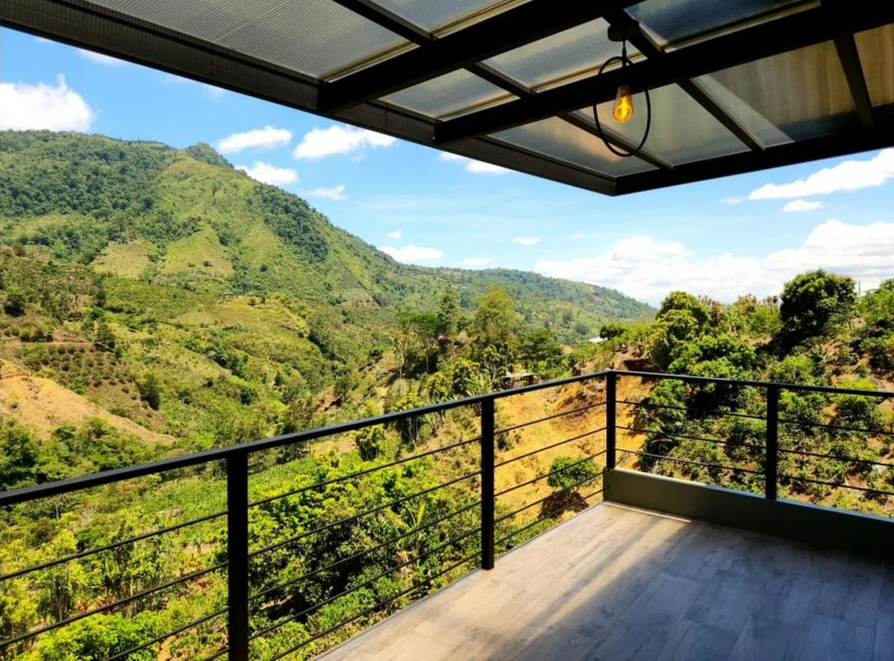 Modern Country House with Guest Cottage Amidst a Coffee Plantation in Perez Zeledon, Costa Rica - Gallery image 34