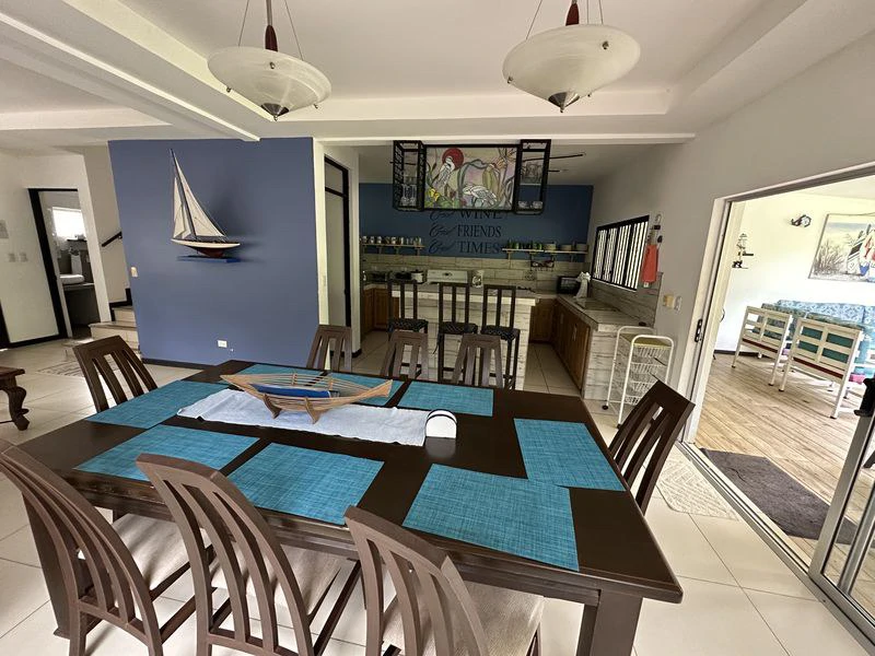 CASA SOL: : In Bosques del Lago, just 5 minutes from Playa Carrillo – Investment Opportunity for Rentals - Gallery image 4