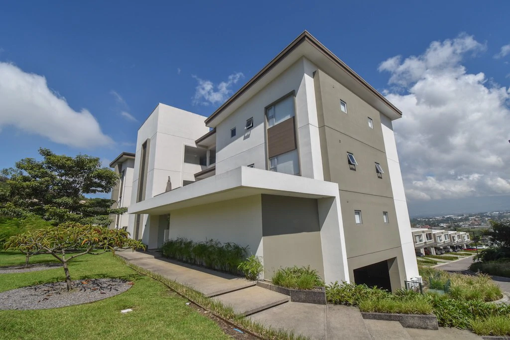 Apartment For Sale in Guachipelín - Gallery image 6