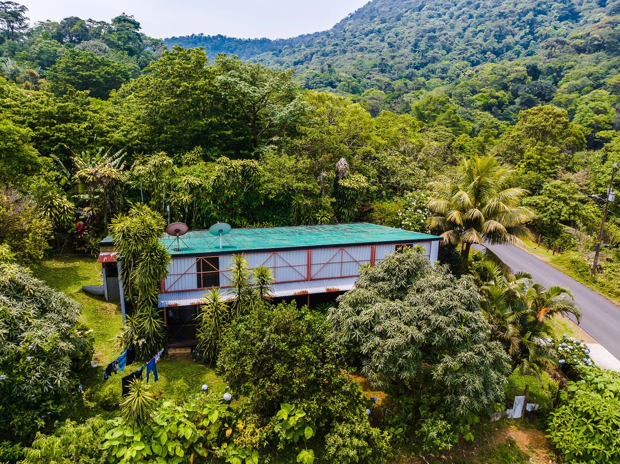 Celeste Mountain Lodge: Mountain Hotel/Resort/Hostel For Sale in Bijagua - Gallery image 41