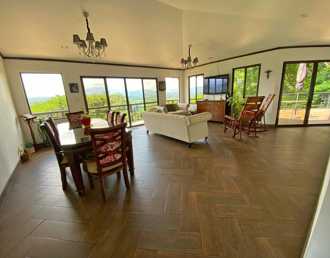 Casa Marble...: Spectacular Hillside Estate with Panoramic Central Valley Views - Gallery image 13