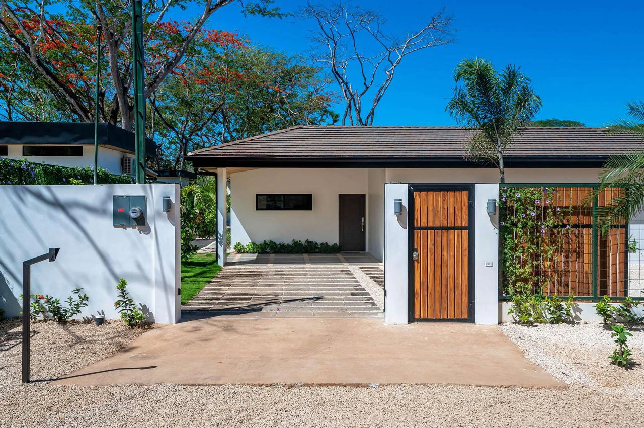 Casa Prema: Relaxed Coastal Living - Gallery image 3