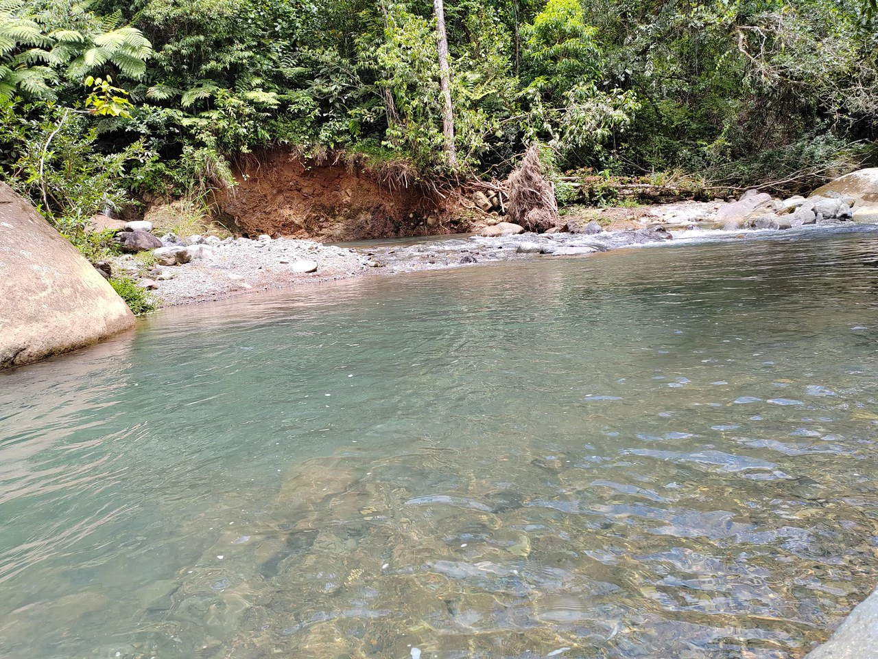 stunning valley and chirripo views, river with amazing swimming holes - Gallery image 9