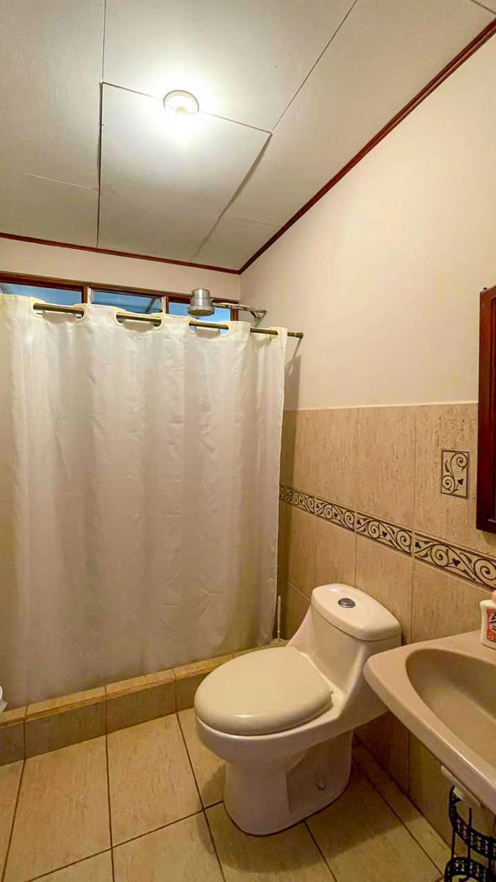 Home for sale in Atenas with Large Lot and Natural Surroundings - Gallery image 9