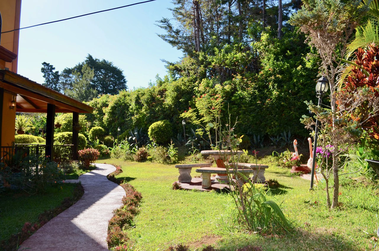 Countryside and Mountain House For Sale in San pablo - Gallery image 9
