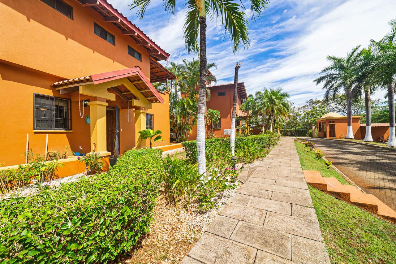 Iguana Villas #7: Turnkey 2BR Villa Near White Sand Beach - Gallery image 21