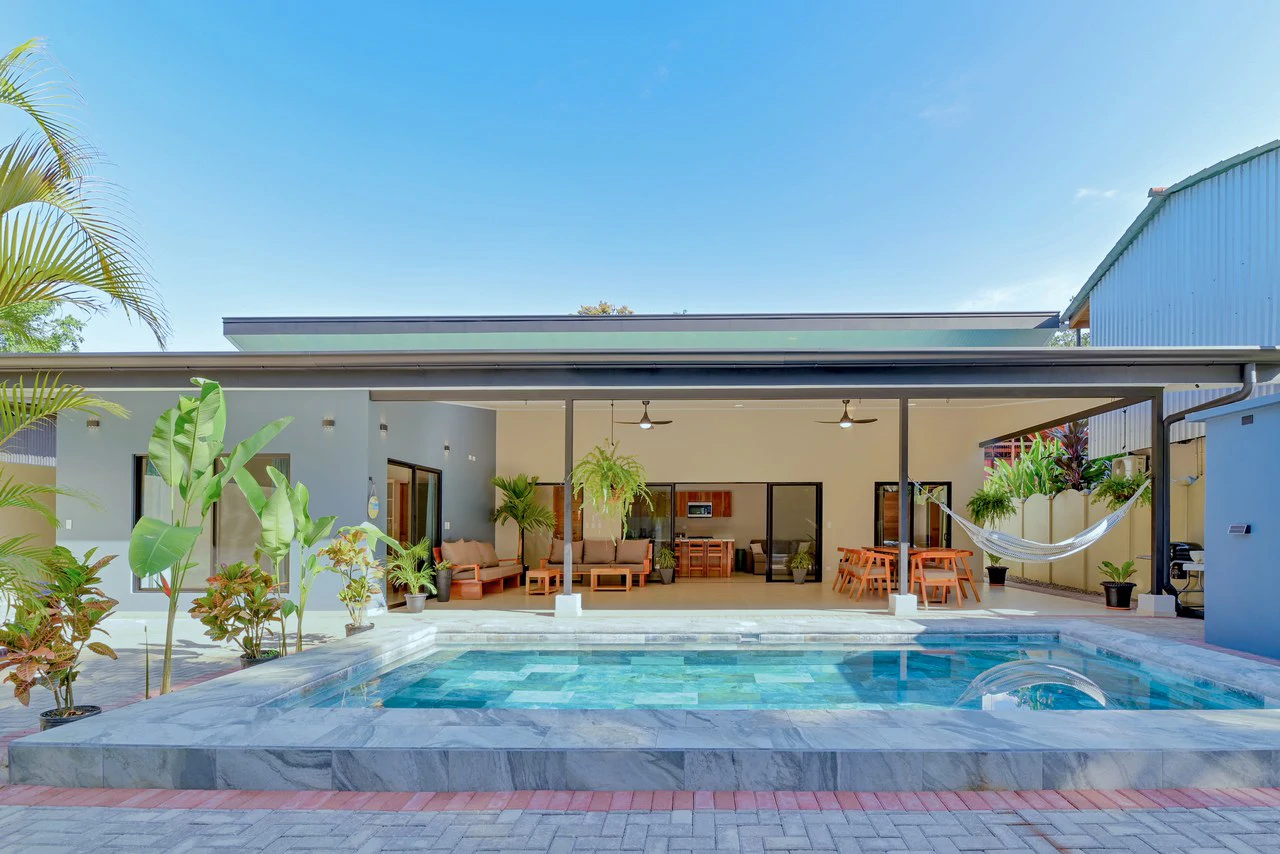 Modern Coastal Luxury: New 3-Bedroom Home Steps from South Pacific Beach: Near the Coast House For Sale in Uvita