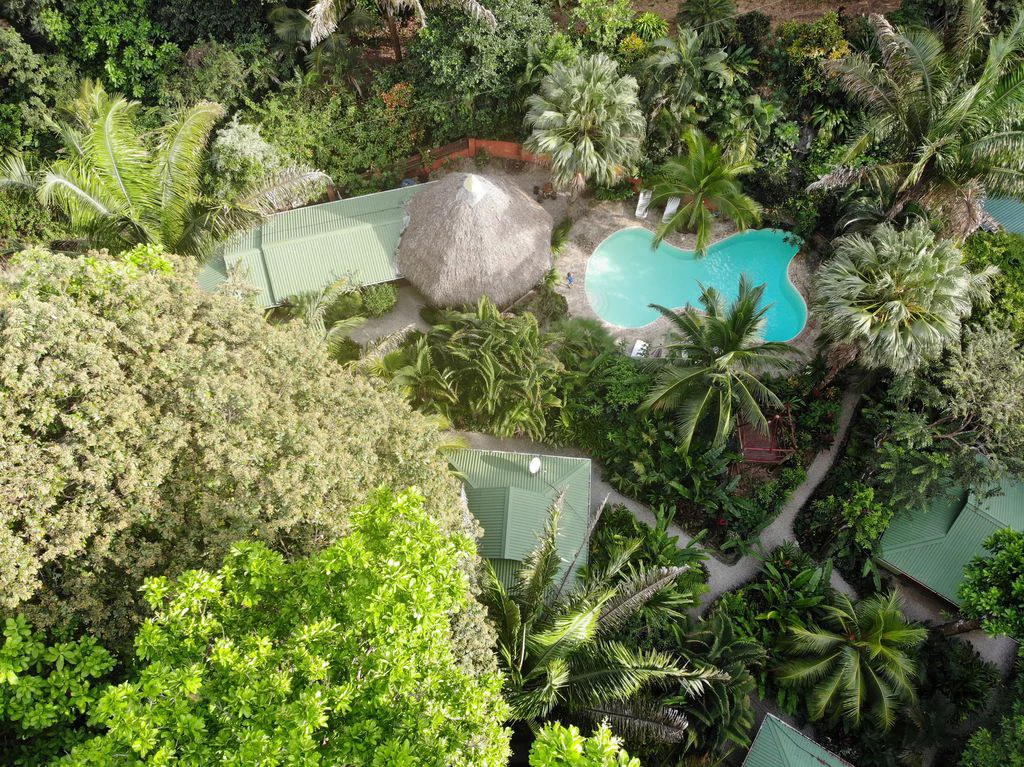 Samara Jungle Boutique Hotel: When Elegant & Romantic Bungalows Seamlessly Blend Into Nature's Bounty. - Gallery image 3
