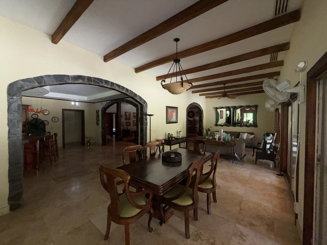 Liberia Luxury Nature Retreat: Exclusive Luxury Estate for Sale in Liberia Guanacaste with Natural Creek and Tourism Potential - Gallery image 9