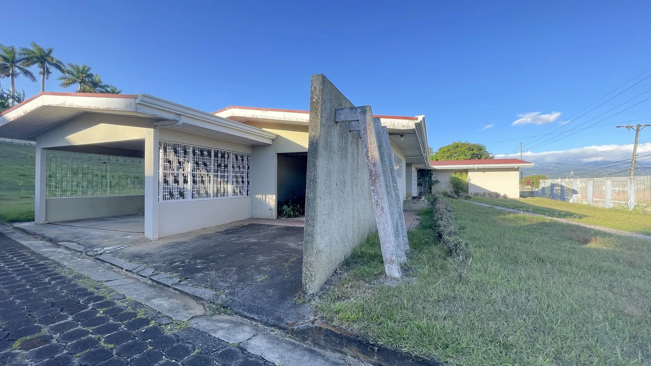 Property for Sale in San Ramón de Alajuela – Strategic Location - Gallery image 16