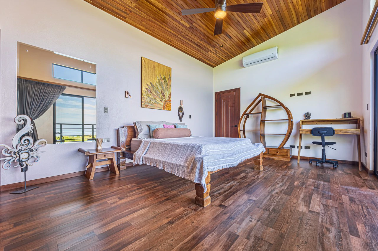 Casa Markissa: Luxury Oceanview Villa with Proven Rental Income. - Gallery image 19