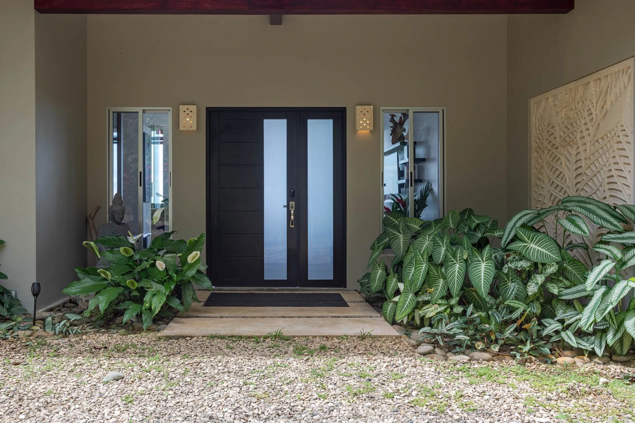 Luxury Villa with Guest House and Ocean Views of Costa Ballena - Gallery image 11
