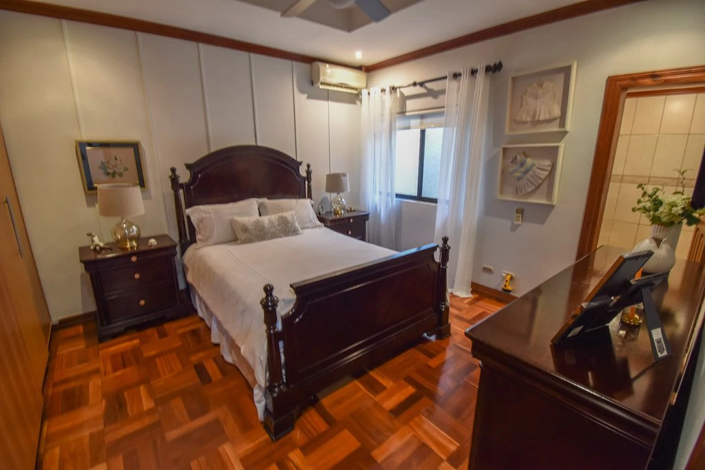 House For Sale in San Antonio - Gallery image 30