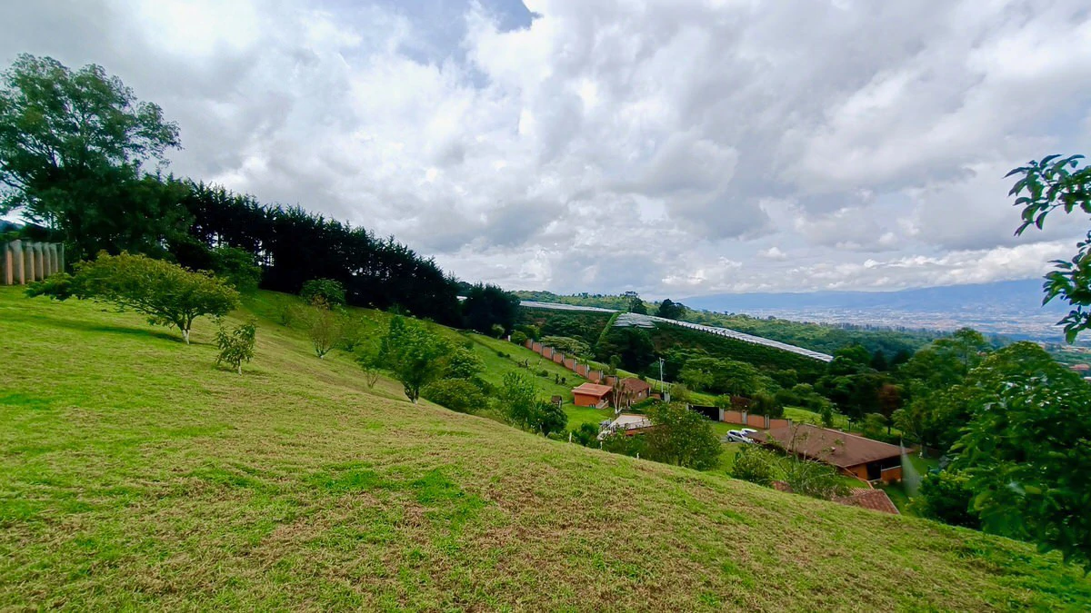 Finca doña Flory: Property with incredible views in Santa Barbara, Heredia - Gallery image 22