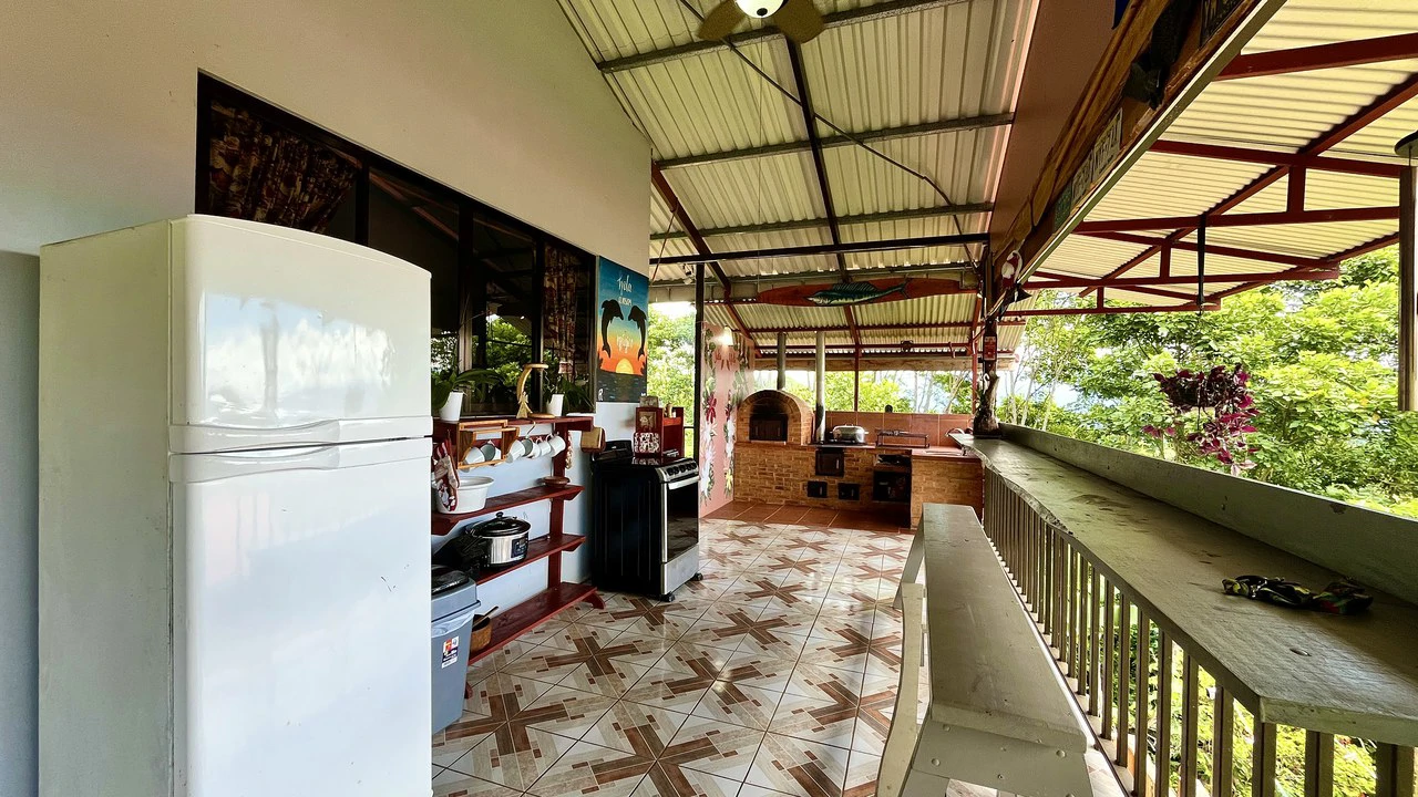 Mountain and Countryside House For Sale in Daniel Flores - Gallery image 18