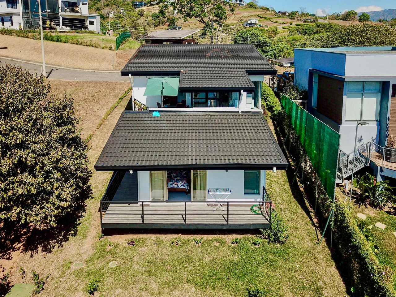 Modern House with Panoramic Views in Naranjo - Gallery image 15
