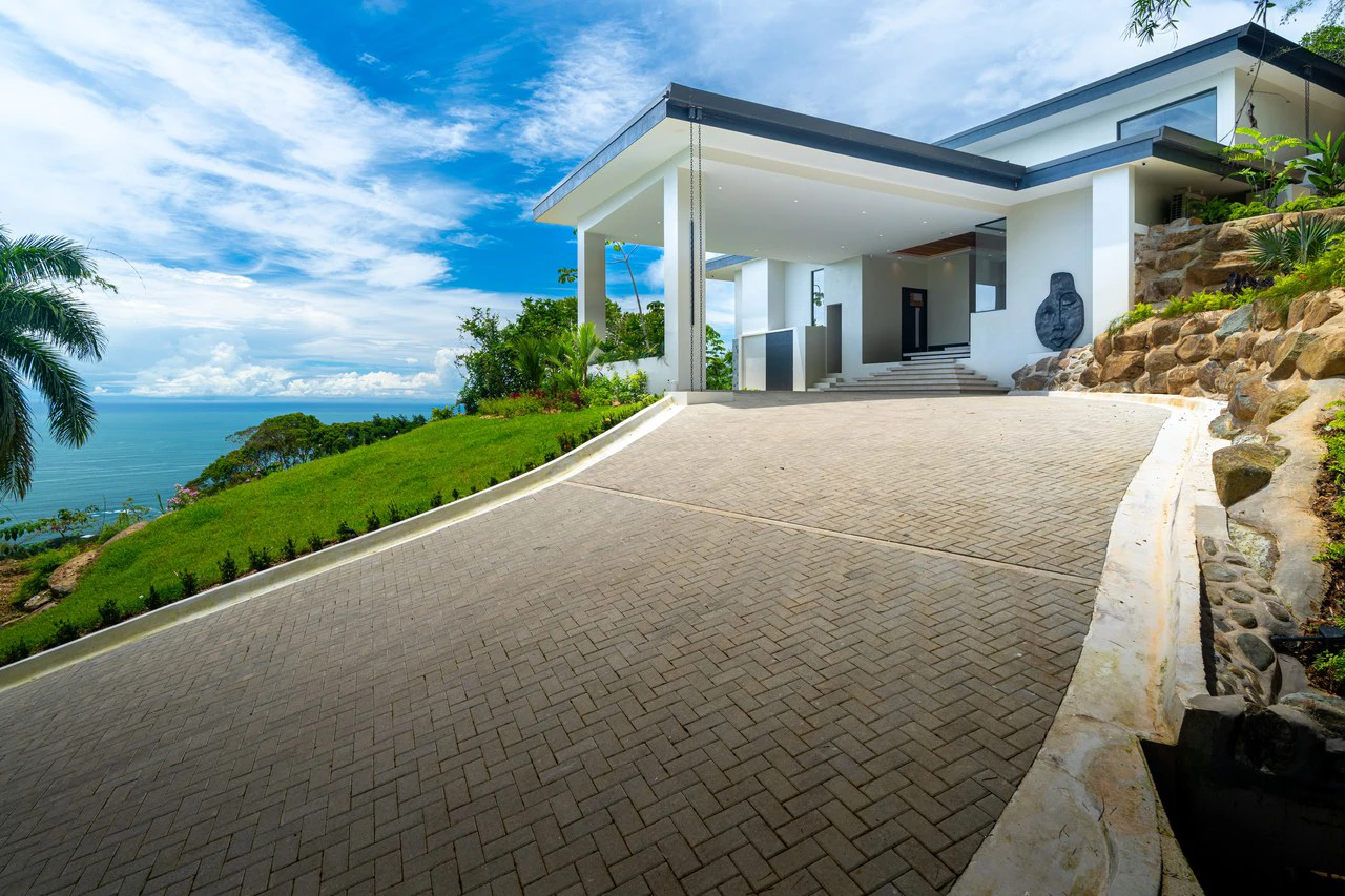 Acqua Blu: Mountain House For Sale in Escaleras - Gallery image 41