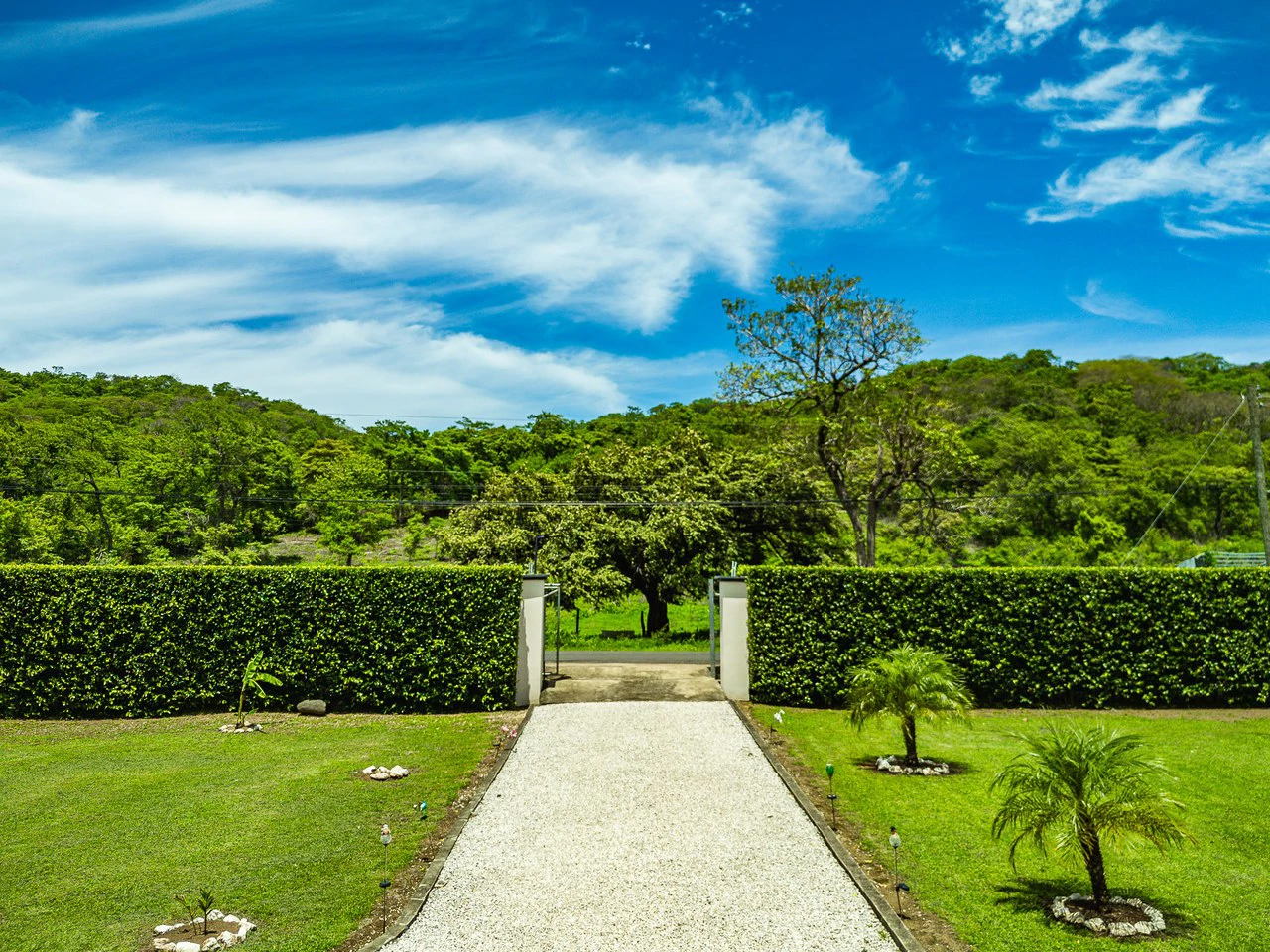Casa Campo: Quiet Countryside Home Near Beaches - Gallery image 11