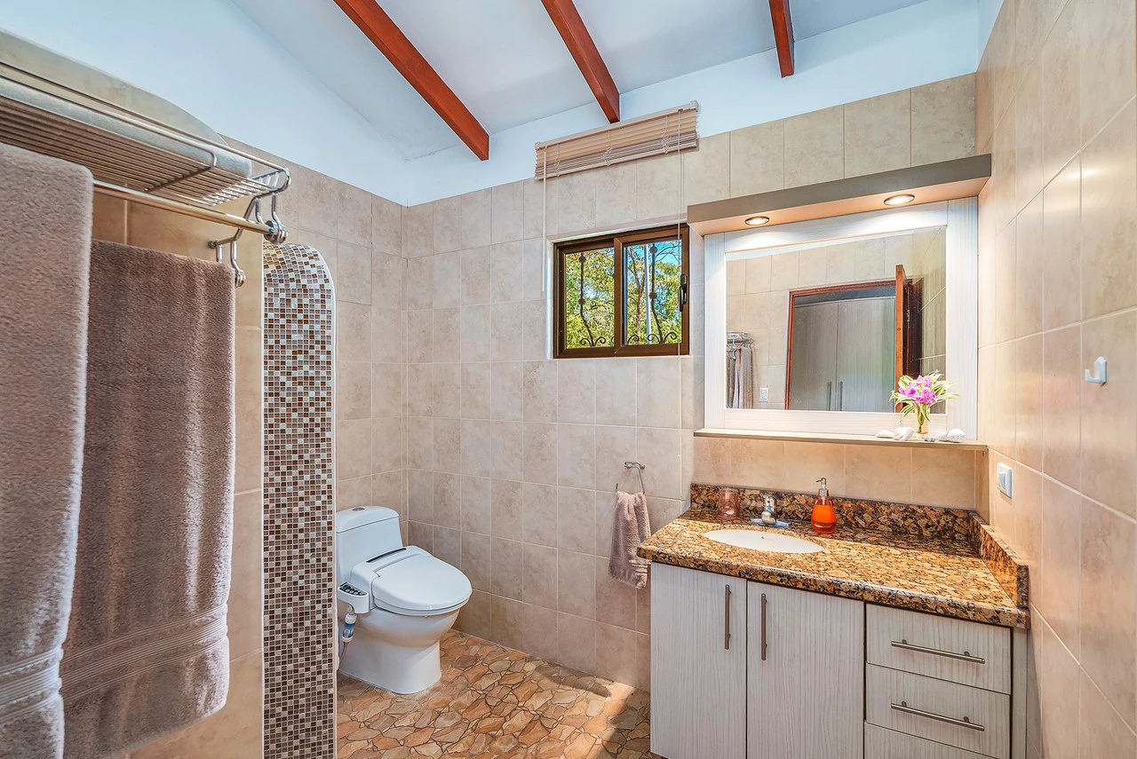 Paraiso Suizo: Turnkey Multi-Residence Compound Near Playa Negra - Gallery image 27