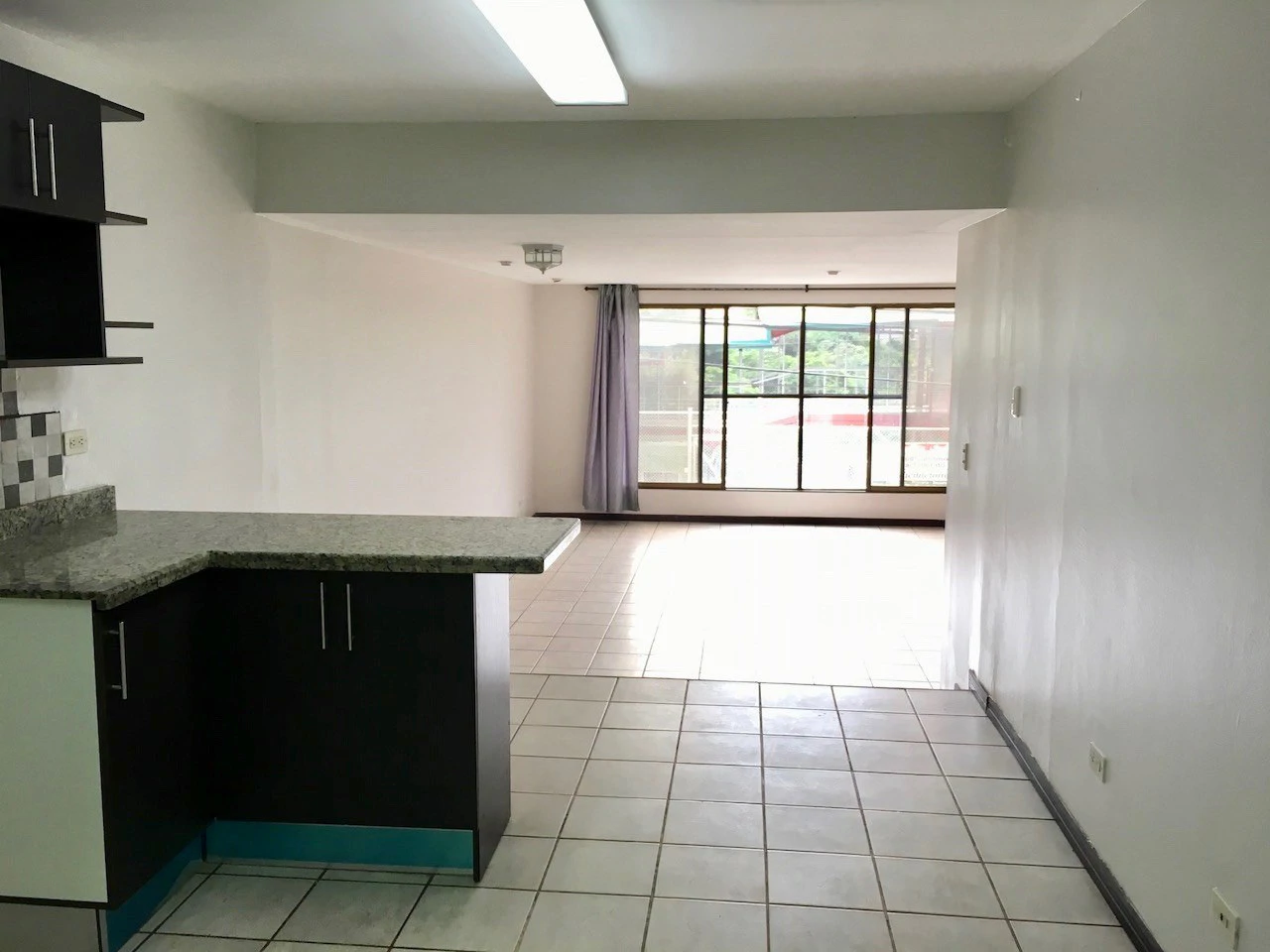 APARTMENTS BUILDING FOR SALE! ATTENTION INVESTORS! - Gallery image 30